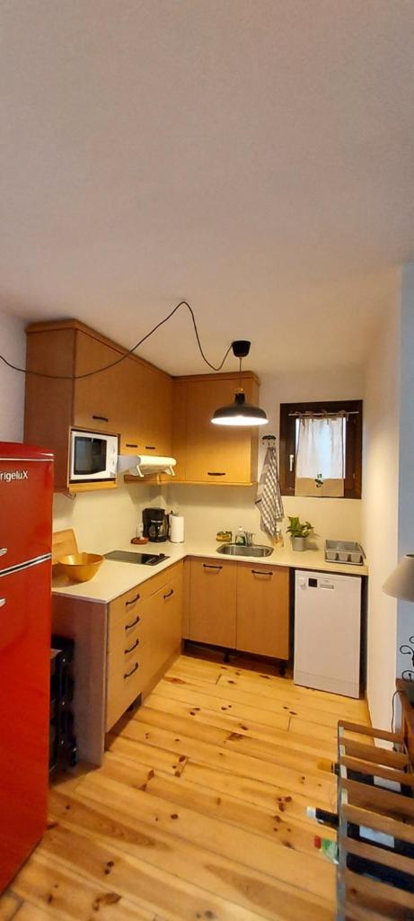 Charming holiday apartment in the Pyrenees photo 4