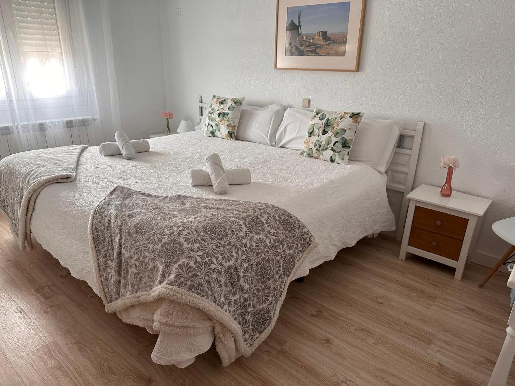 Hotel Consuegra photo 1