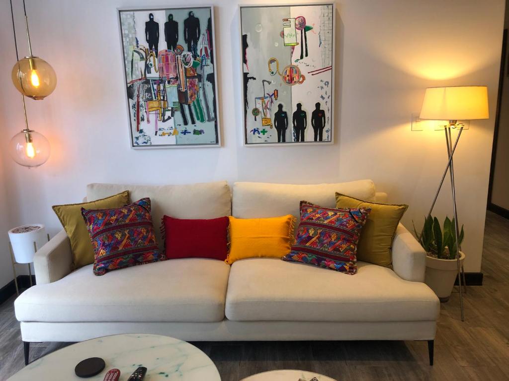 L1B 202 - Boutique apartamento en Cayalá para 4 huéspedes photo 2