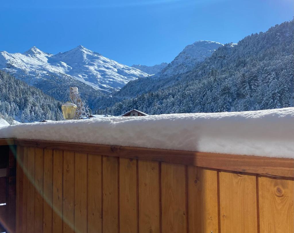 Chalet Olympie, Appartement avec balcon et vue montagne, ski aux pieds, Méribel-Mottaret photo 1