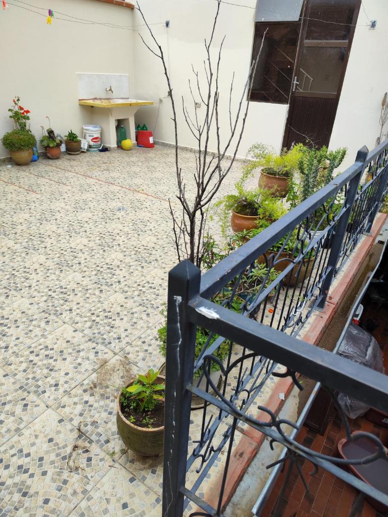Tapia house photo 2