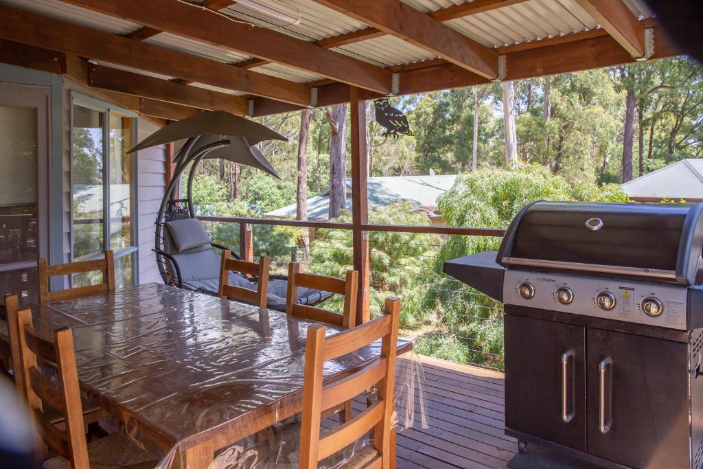 Settlement Lodge photo 1
