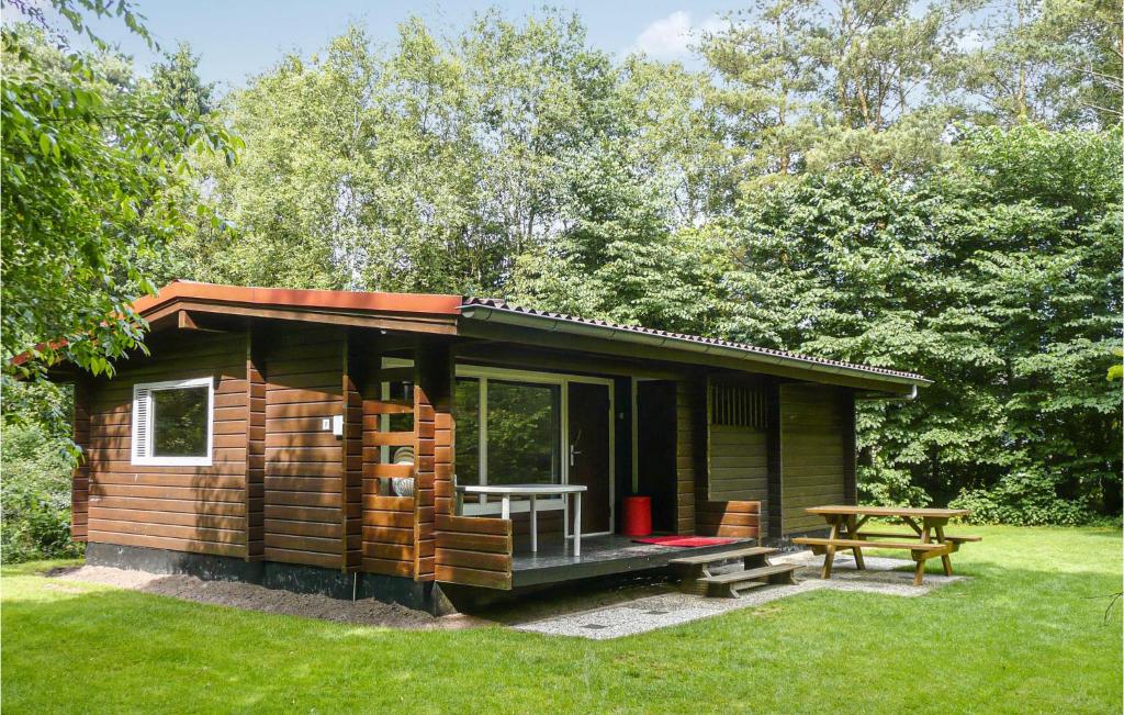 Amazing Home In Meppen With Wifi And 3 Bedrooms