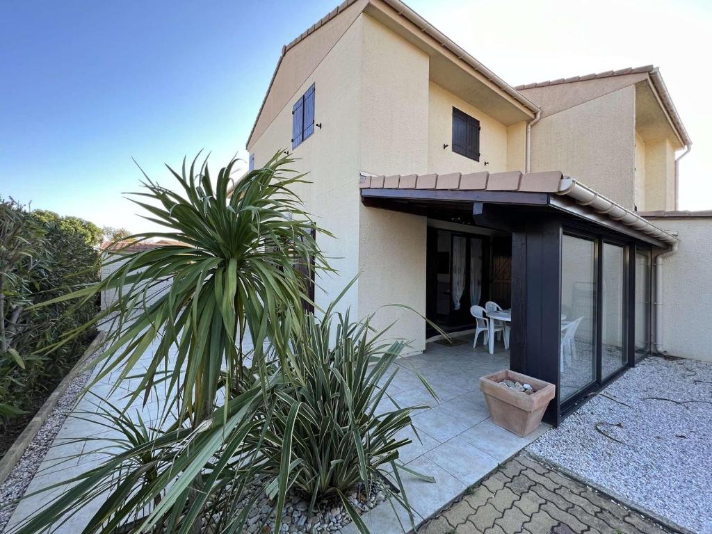Maison Vendres, 5 pièces, 10 personnes - FR-1-701-15 photo 3