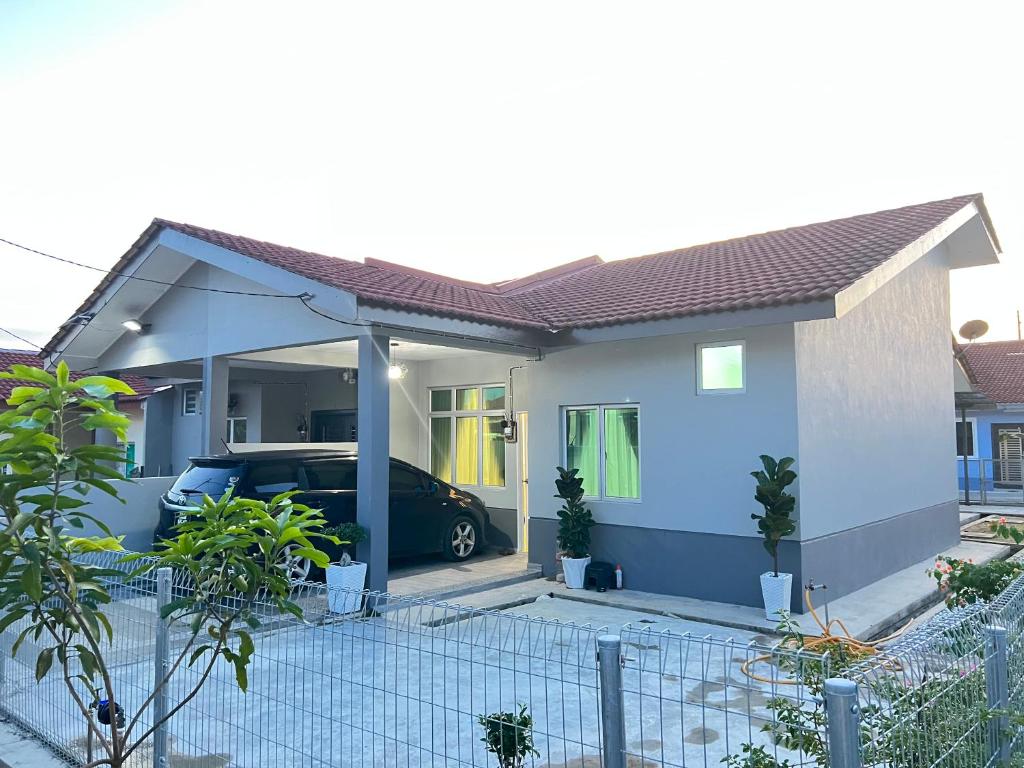 KakJie & AbgDin Homestay photo 1