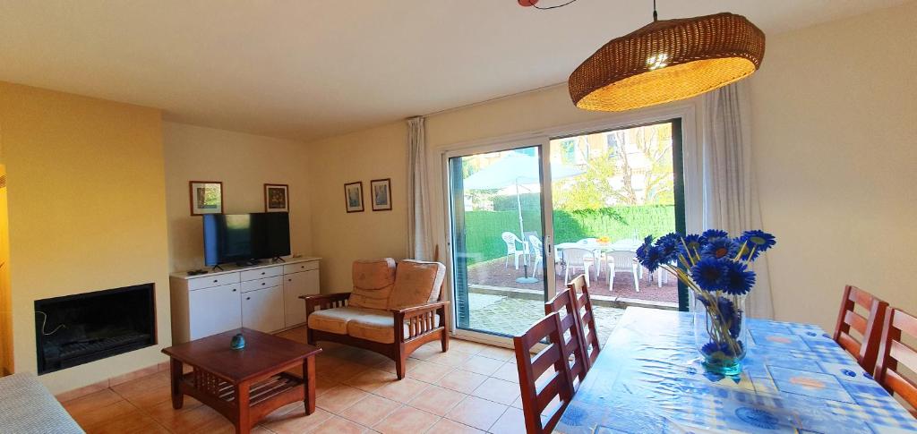 Casa Mas Pinell 93 photo 4
