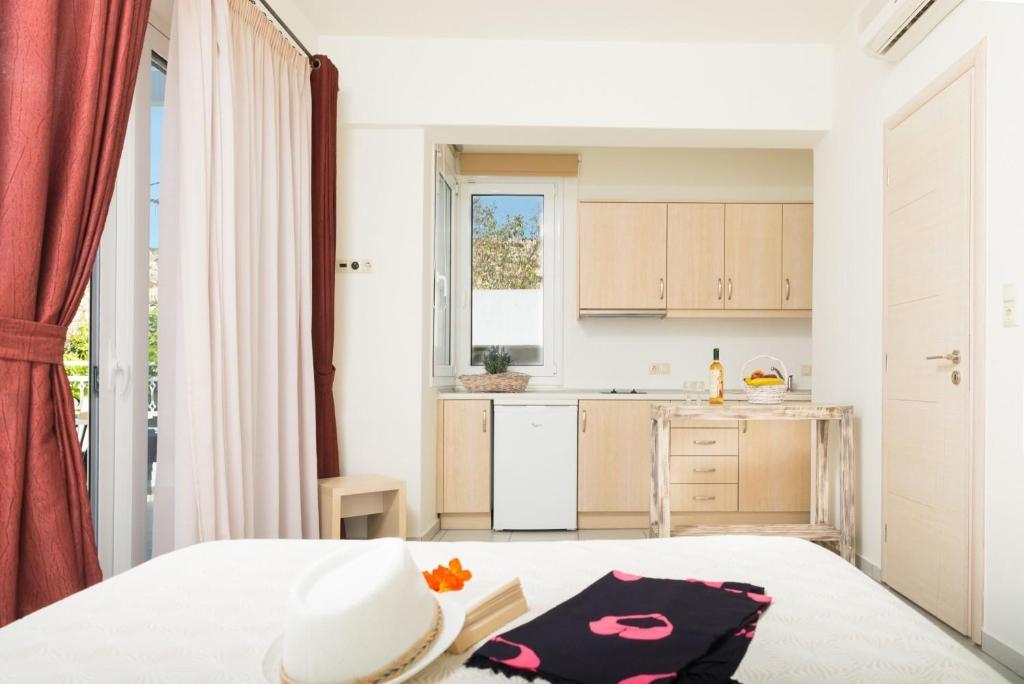 Hotel Sunshine Matala photo 2