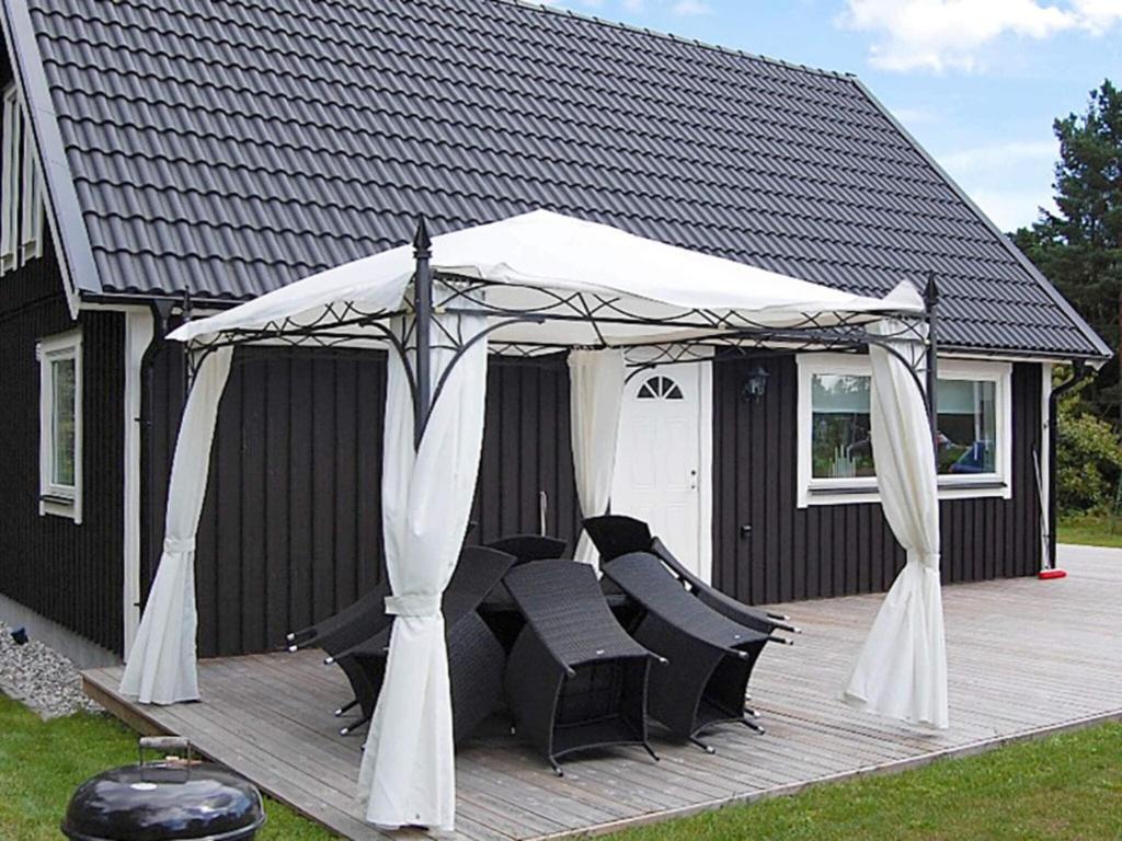 Holiday home ROCKNEBY III