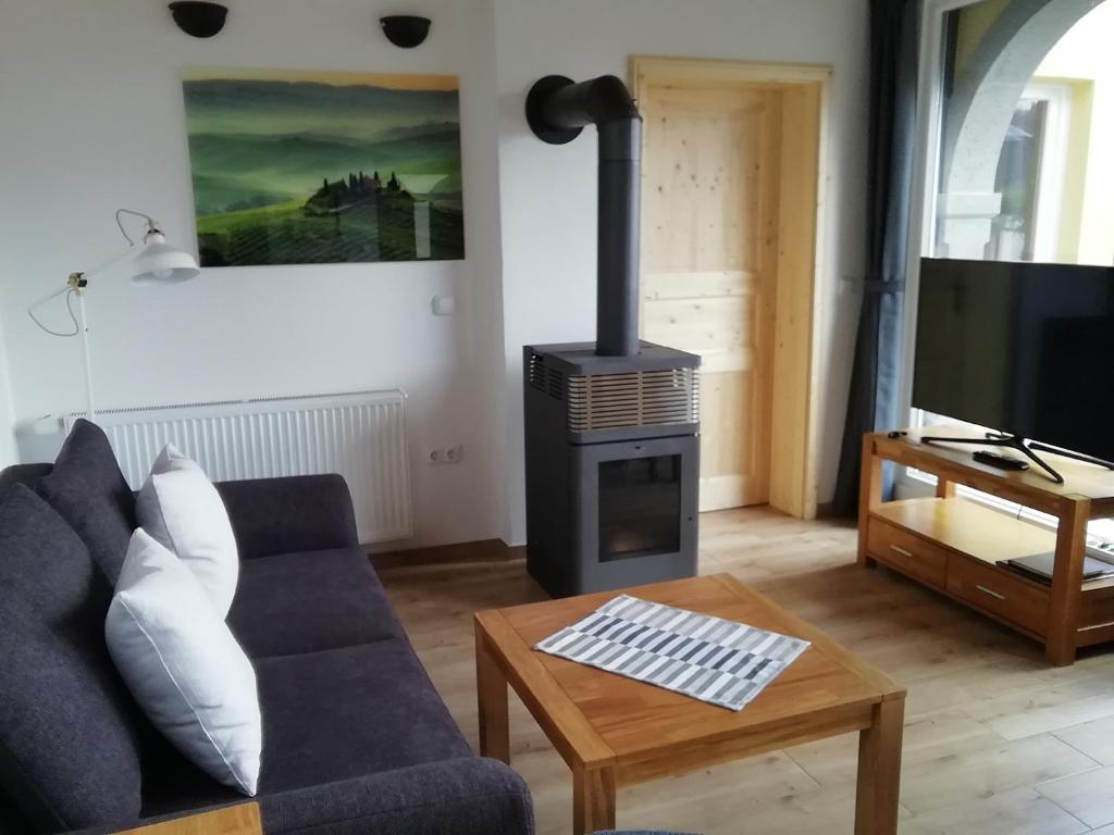 Haus Toskana, Kleines Ferienhaus im Toskanagarten photo 1