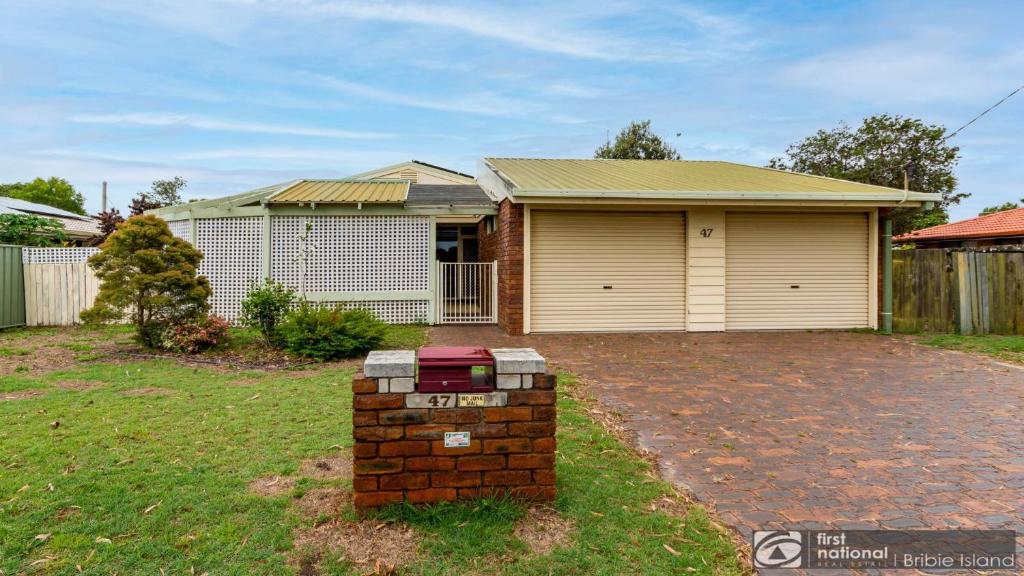 Banksia Gem One Street Back From Waterfront