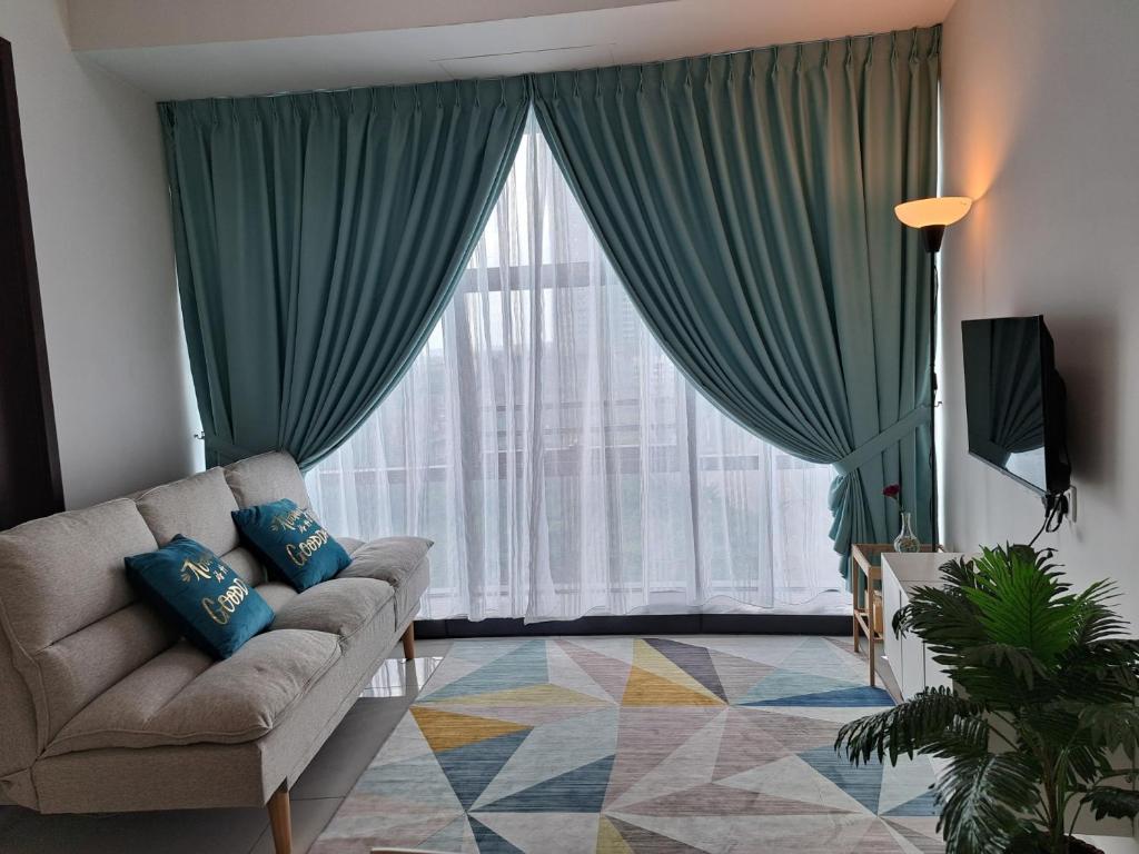 COZY home Country Garden at DangaBay of JB, FREE wifi and streaming photo 4
