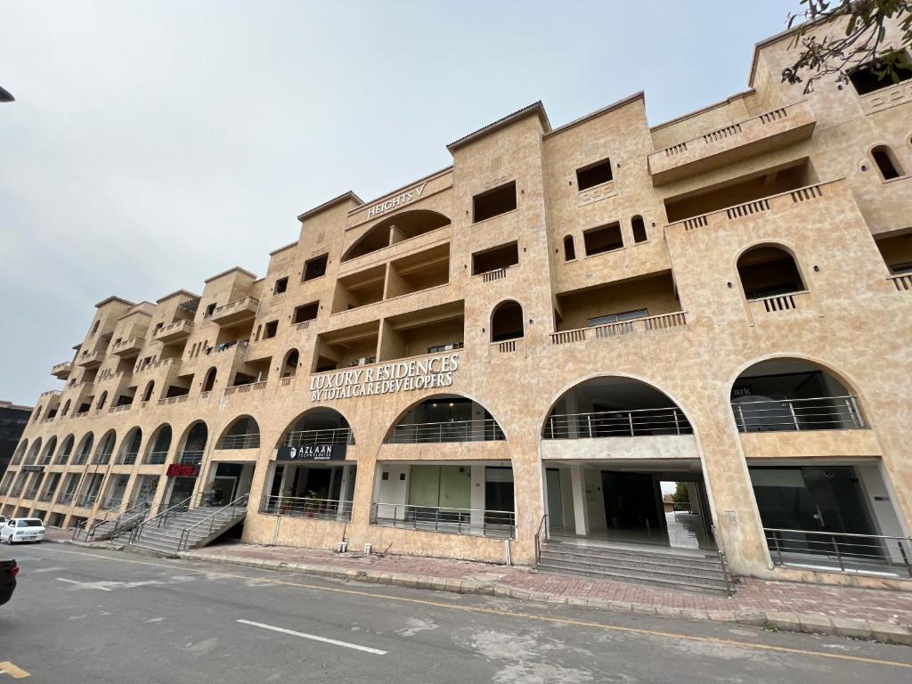 1 Bed Luxurious Apartment at Bahria Heights 5 photo 1
