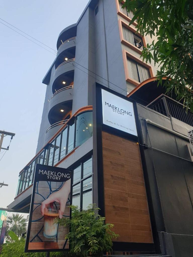 The Bedrooms Maeklong and Services Apartment photo 1