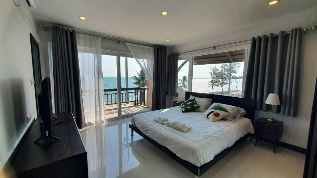W Sea beach Rayong, Ko Samet