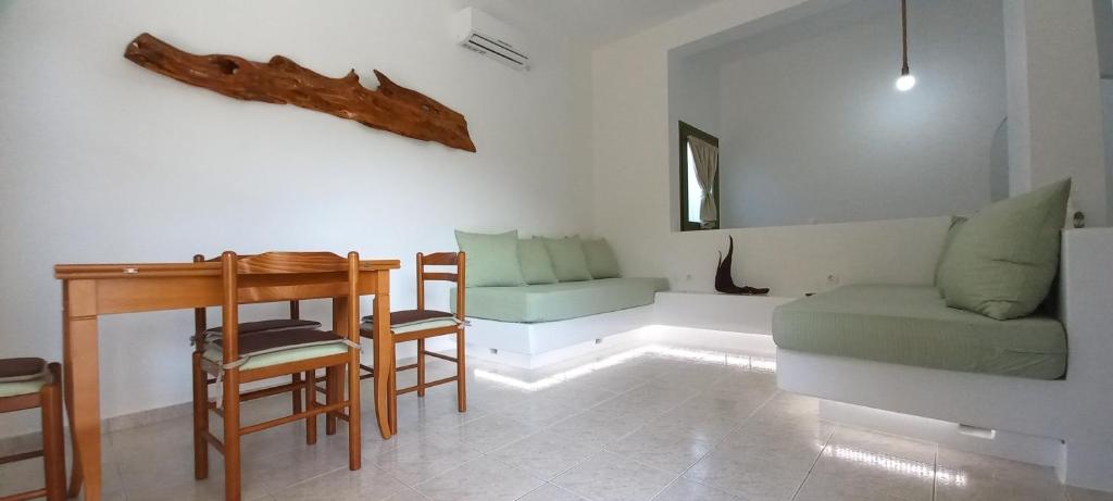 Leros Eleonas ApartmentS photo 3