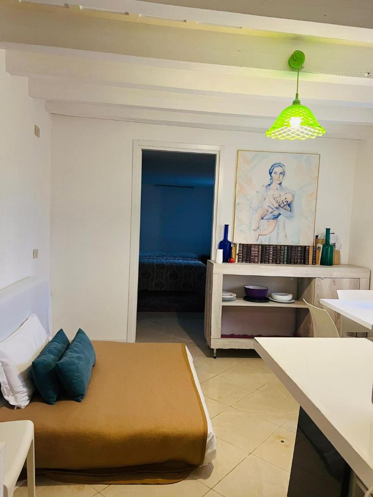 Santo Stefano Apartment - Tap to explore photos