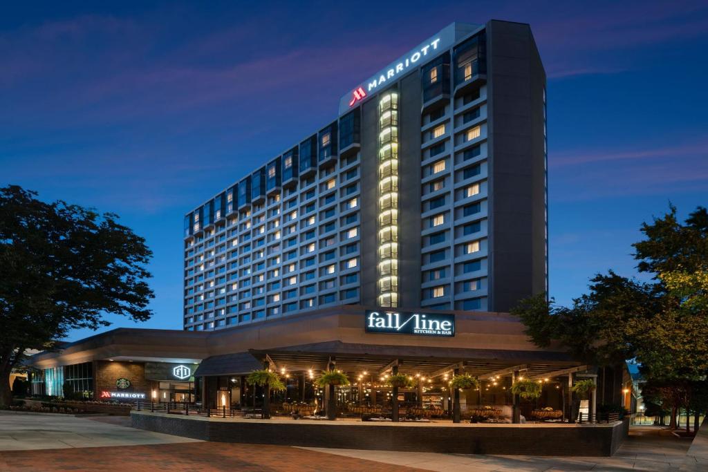 Richmond Marriott photo 2