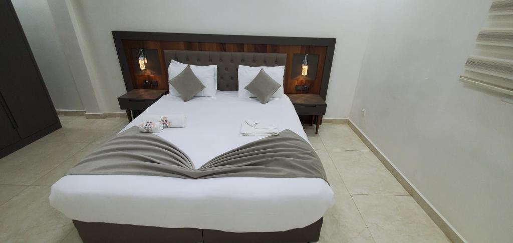 Hotel Free Zone photo 1