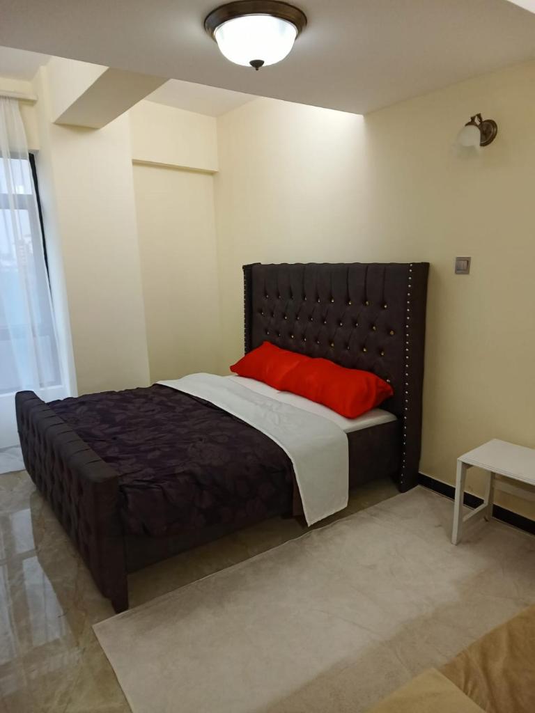 Lux Suites Dennis Pritt studio Apartments Kilimani