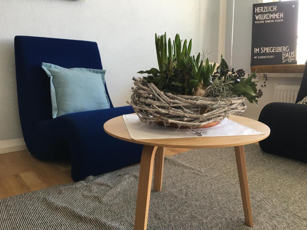Design+Bodenseesicht=zuHause BLAU photo 1