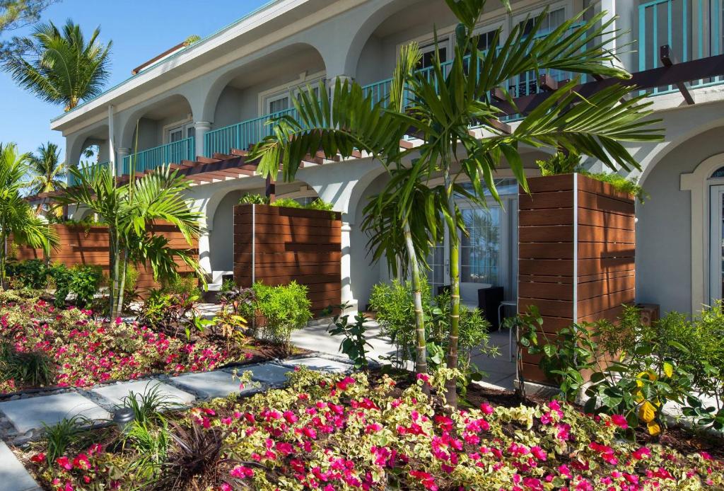 The Westin Grand Cayman Seven Mile Beach Resort & Spa photo 1