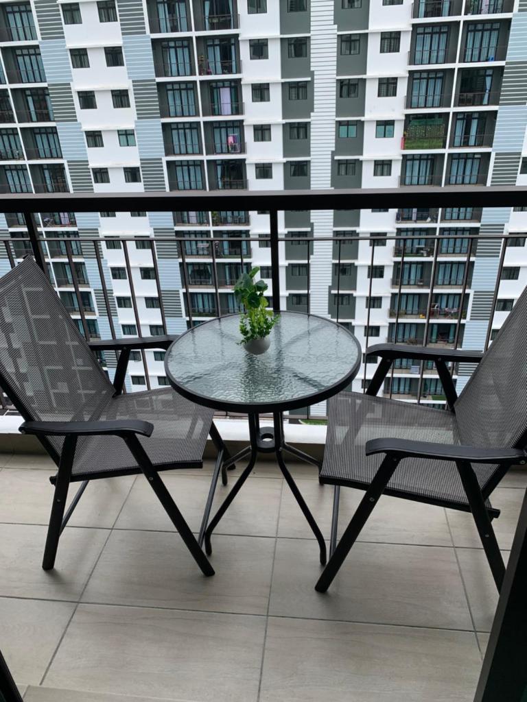 Desaru Utama Apartment with Swimming Pool View, Karaoke, FREE WIFI, Netflix, near to Car Park photo 3