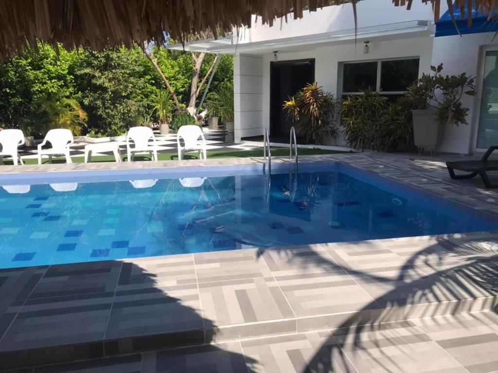 Carmela Beach photo 2