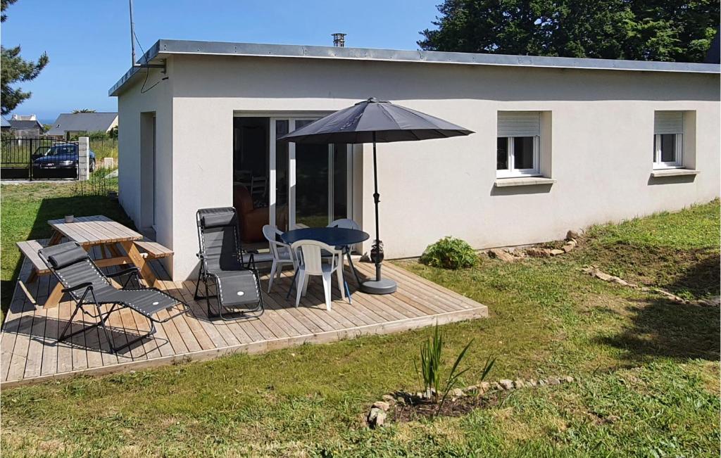 Beautiful Home In Trvou-trguignec With Wifi And 3 Bedrooms