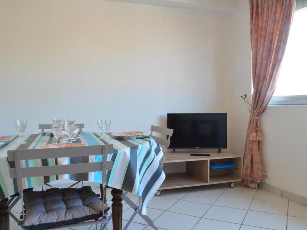 Appartement Banyuls-sur-Mer, 3 pièces, 4 personnes - FR-1-225C-589 photo 2