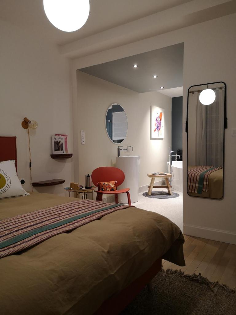 Maison et Florescence photo 1