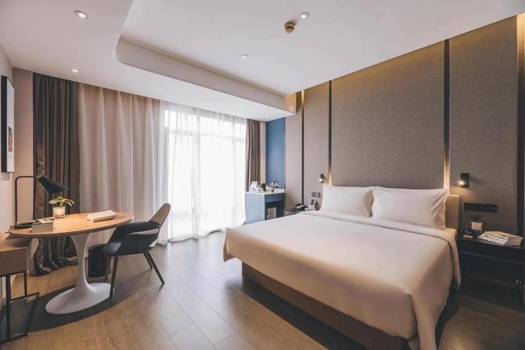 Atour Hotel Jiading Jiangqiao Jiayi Road Subway Station photo 1