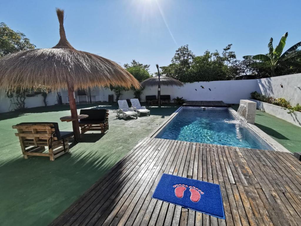 Casa mono ambiente y piscina. photo 1