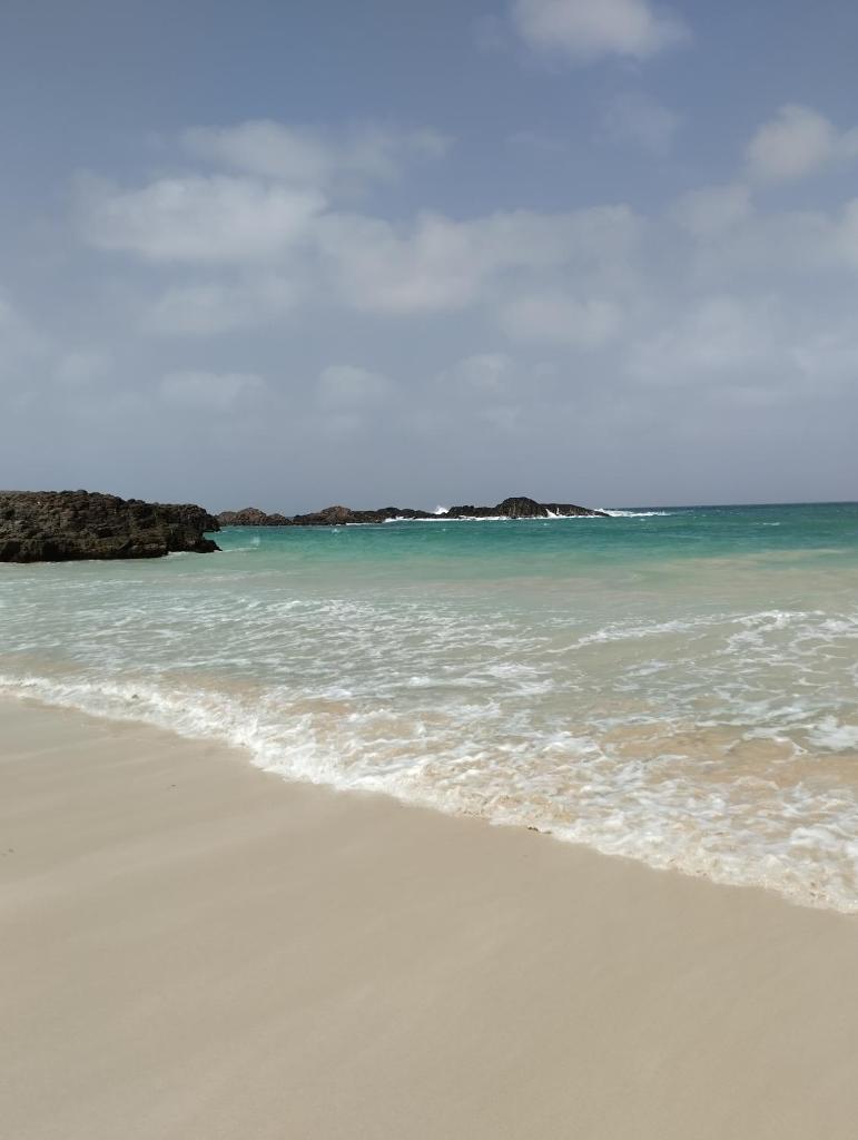 Comfortable and spacious apartment with ocean views of Cabral beach photo 1