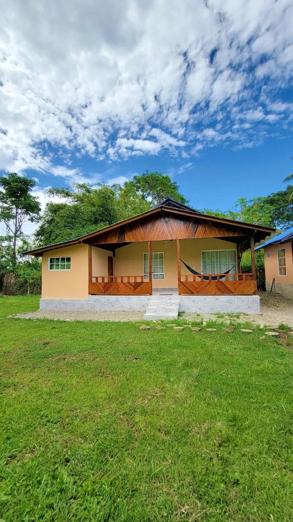 Coco Loco Lodge photo 3