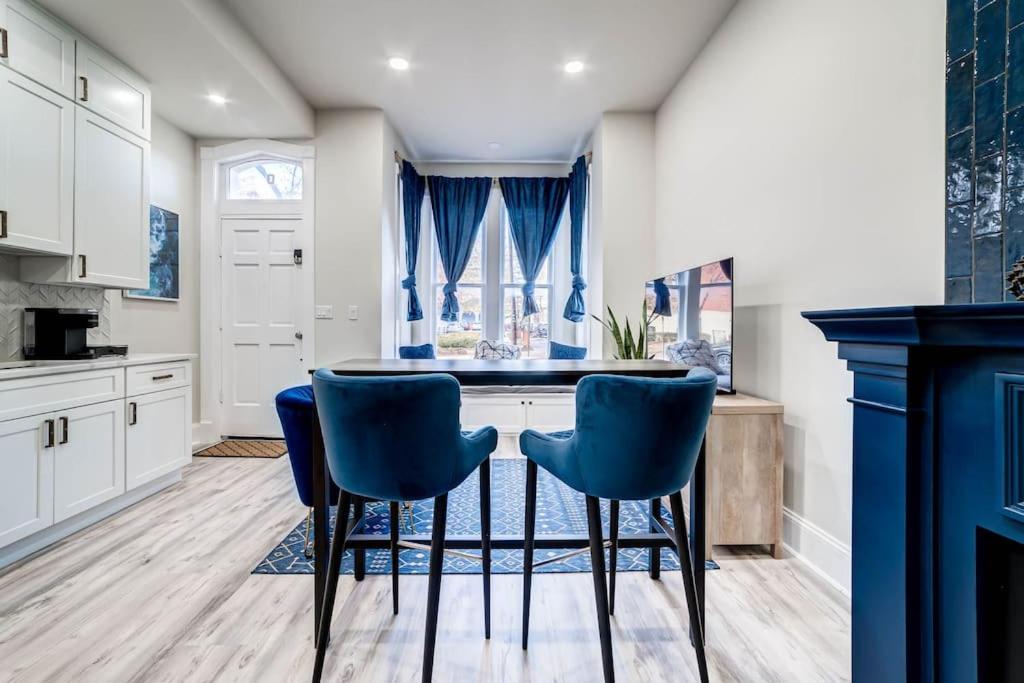 Elegant Studio Retreat with Amenities, King St 1 mi