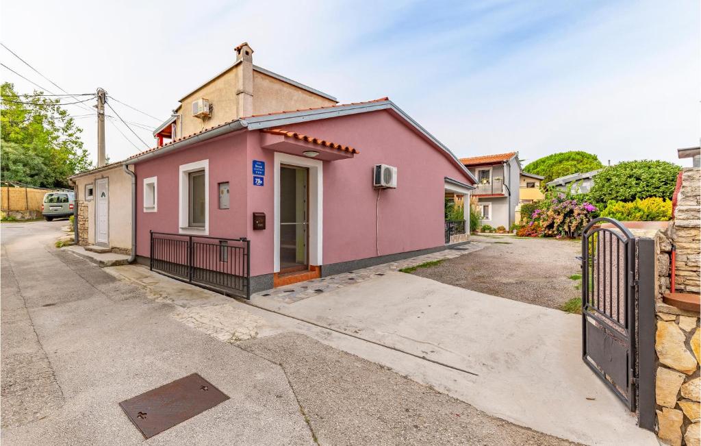 Stunning Apartment In Premantura With Wifi And 1 Bedrooms
