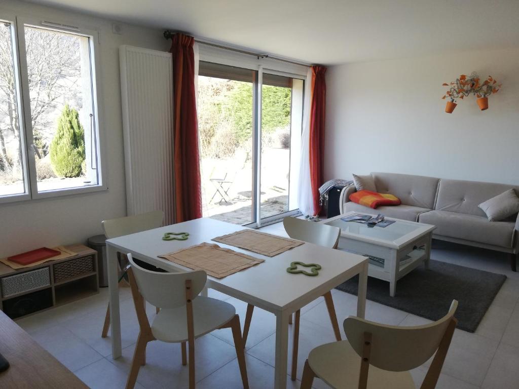 Appartement 40m2 avec terrasse et vue superbe photo 1