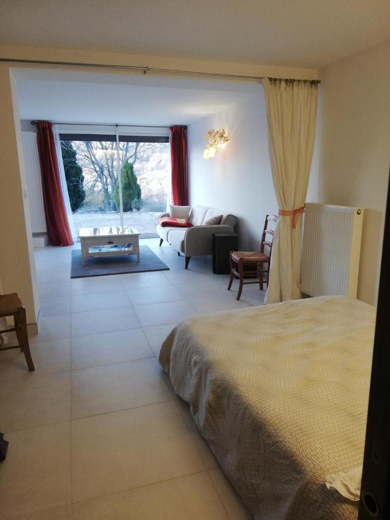 Appartement 40m2 avec terrasse et vue superbe photo 3