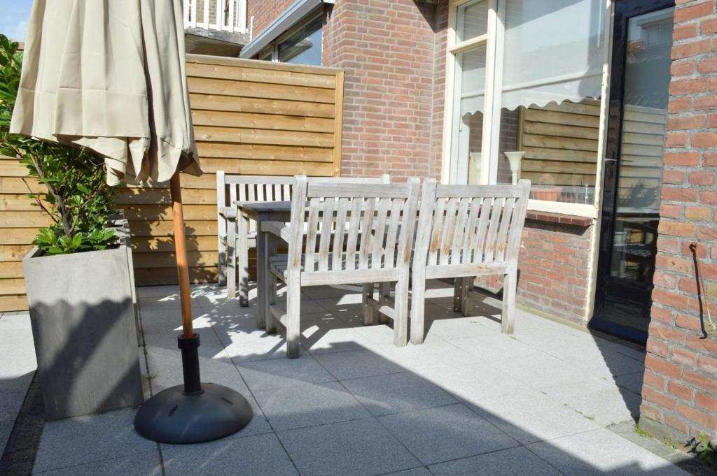 Woning Emmastraat photo 1