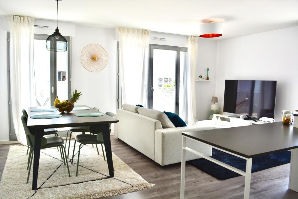 5-Min Paris, Lovely Eco Brand-New Sun-Bathed Apt ! photo 1