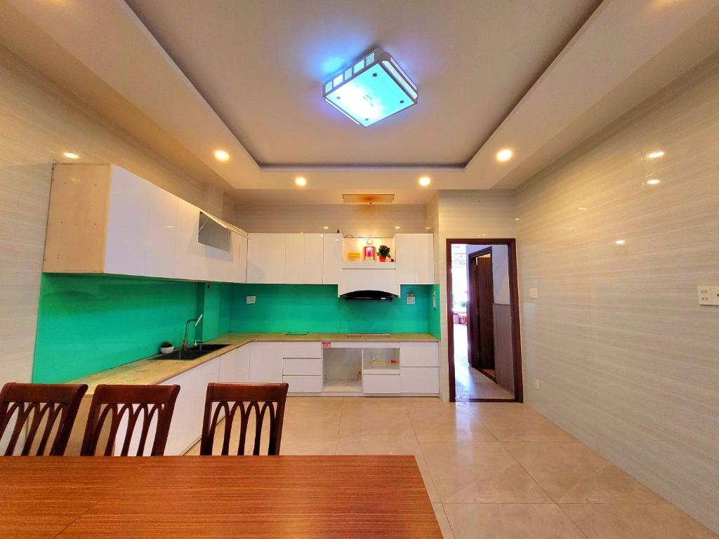 Dalat Holiday Hotel