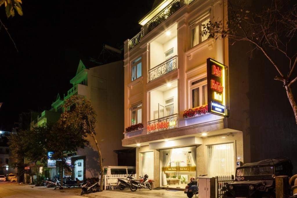 Dalat Holiday Hotel