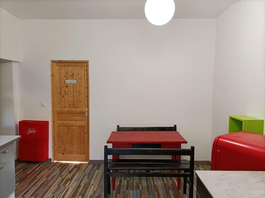 T2 centre village "Chez Clothilde" photo 4
