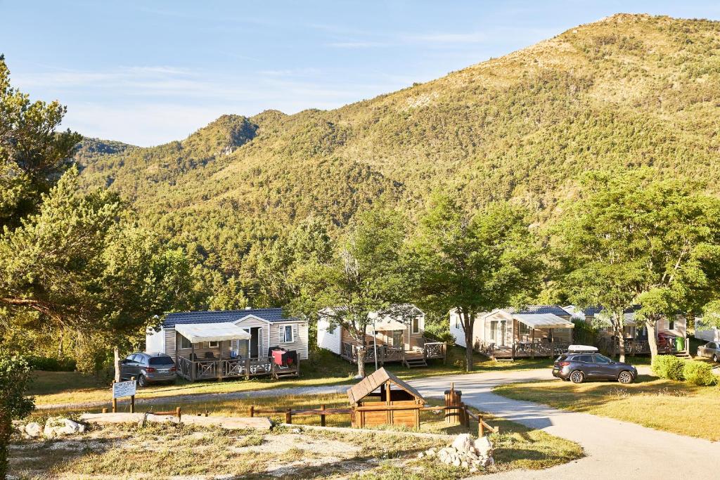 Camping RCN Les Collines de Castellane photo 2