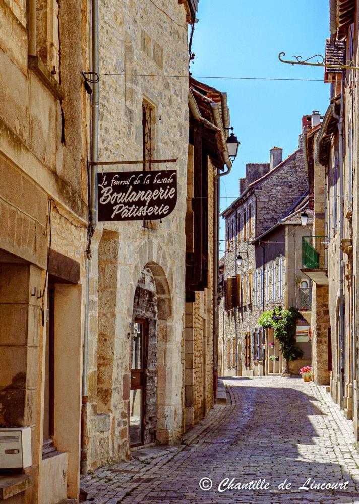 La Maison des Pélerins Villeneuve photo 4