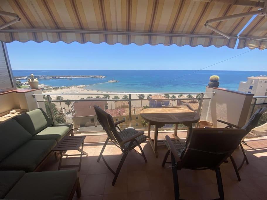 MB2C, amplio apartamento con bonitas vistas
