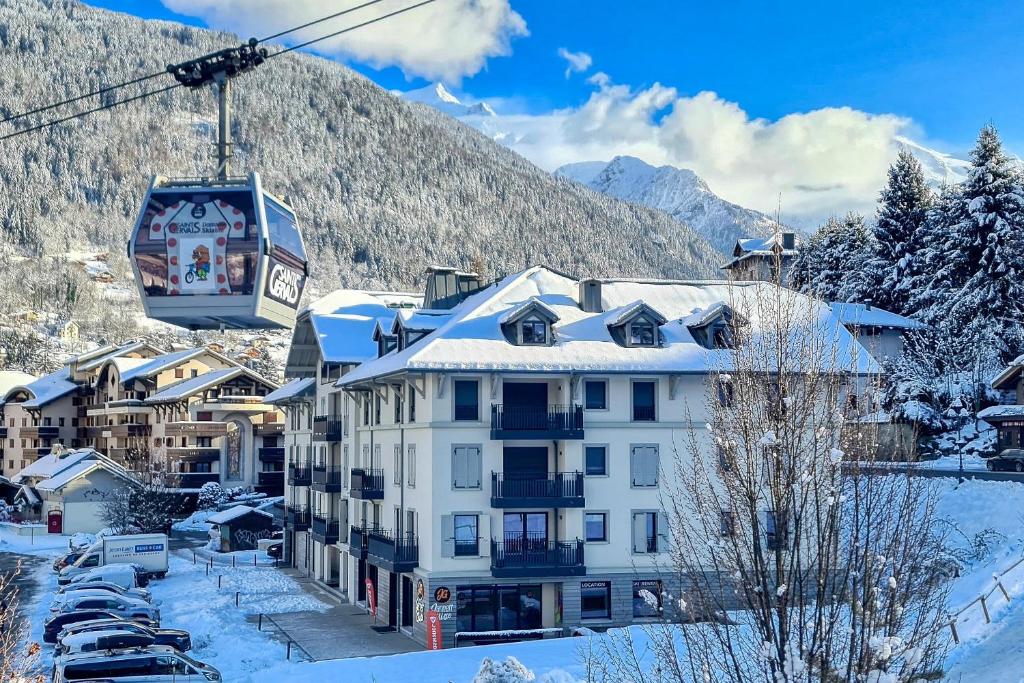 IMMOBILIER DE MONTAGNE - LA COLLECTION - La télécabine photo 2