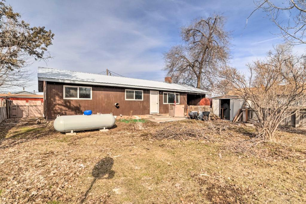 Alturas House with Large Front Yard! photo 4