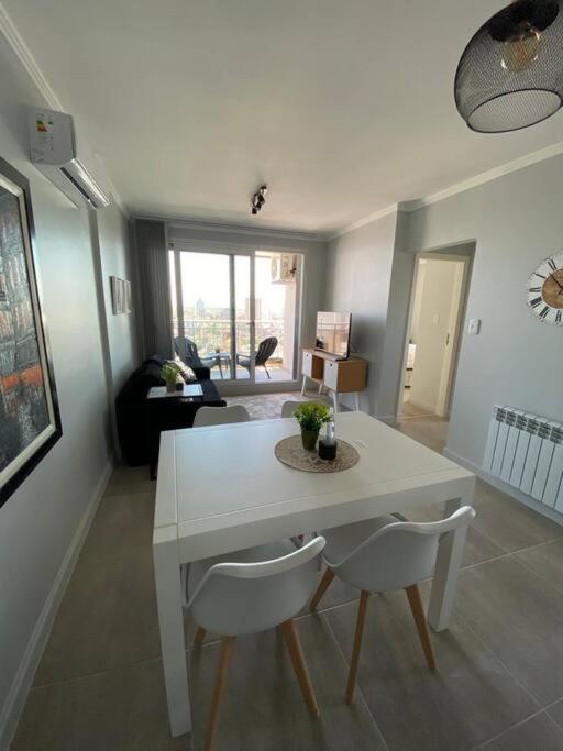 Moderno Departamento en excelente zona. photo 2