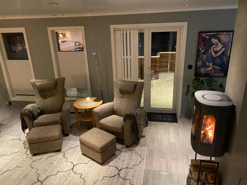 Polar Arctic Luxury House - Free parking photo 3